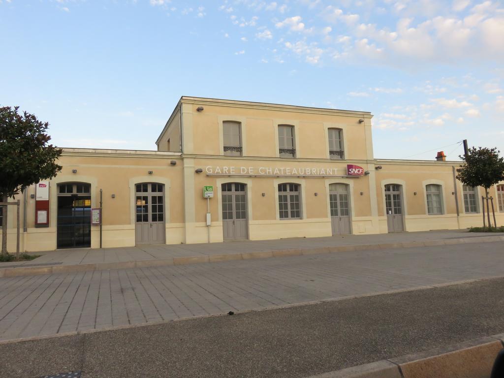 Appartement De Charme - Centre Ville Châteaubriant Εξωτερικό φωτογραφία